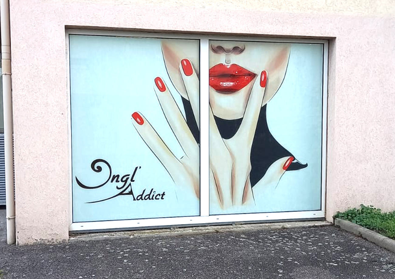 ONGLADDICT